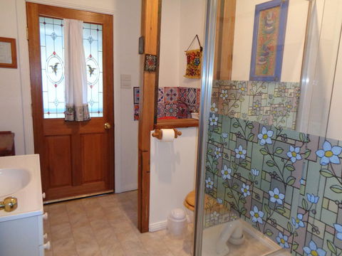 Post House Cottage - Goulburn Accommodation 11