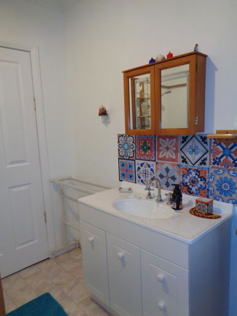 Post House Cottage - Goulburn Accommodation 13