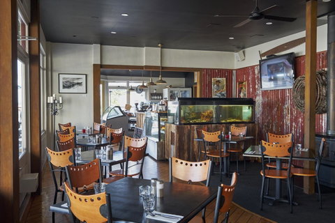 Bushman's Cafe - Goulburn Accommodation 3