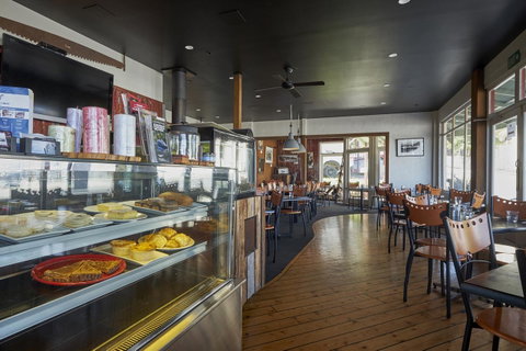 Bushman's Cafe - Goulburn Accommodation 2