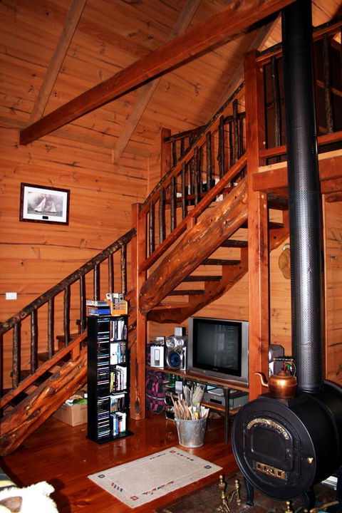 Cradle Mountain Love Shack - Goulburn Accommodation 5