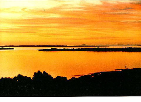 Island View Spa Cottage - Goulburn Accommodation 9