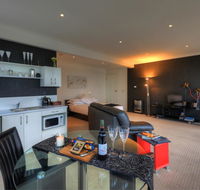 Sheer Pleasure Accommodation - Goulburn Accommodation