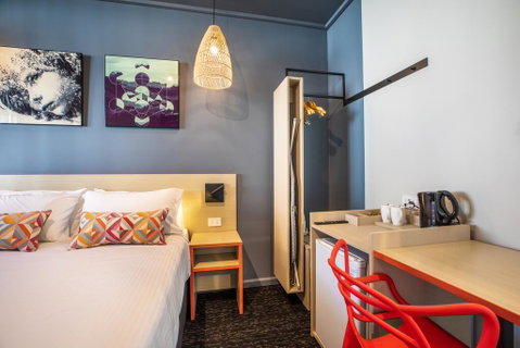 Nightcap At Monash Hotel - Goulburn Accommodation 2