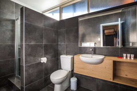 Nightcap At Monash Hotel - Goulburn Accommodation 1