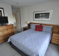 NORTH SYDNEY FULLY SELF CONTAINED MODERN 2 BED APARTMENT 16WAL - Goulburn Accommodation