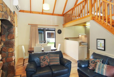 Number 9 DBV - Goulburn Accommodation 1