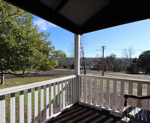 Nyamup Cottage 8 - Goulburn Accommodation 2