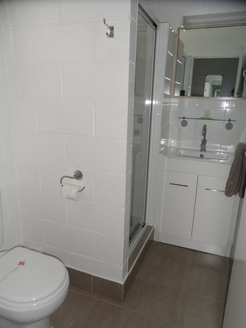 Oakey Motel - Goulburn Accommodation 3