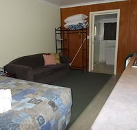 Oakridge Motel Tourist Park - Goulburn Accommodation