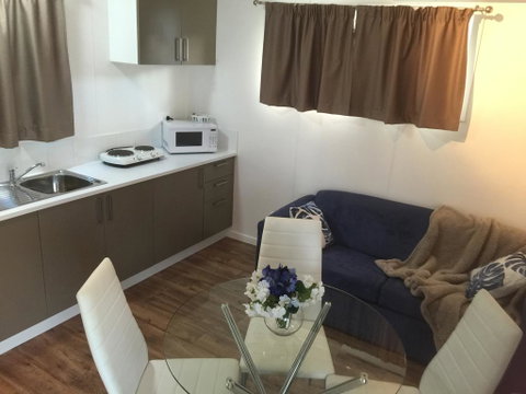 Oakridge Motel Tourist Park - Goulburn Accommodation 1