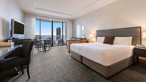 Oaks Gold Coast Hotel - Goulburn Accommodation 1