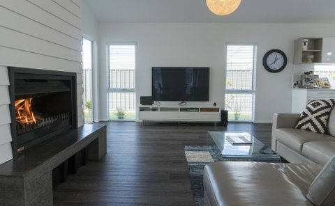 OCEAN & EARTH - Goulburn Accommodation 2