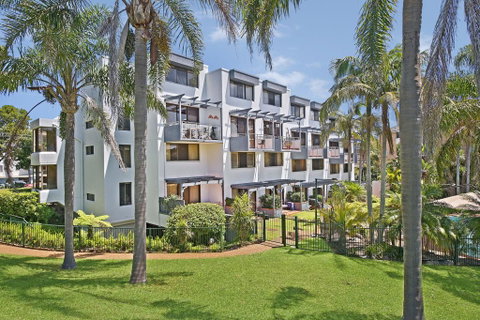 Ocean Terrace 6 67 Pacific Drive - Goulburn Accommodation 2