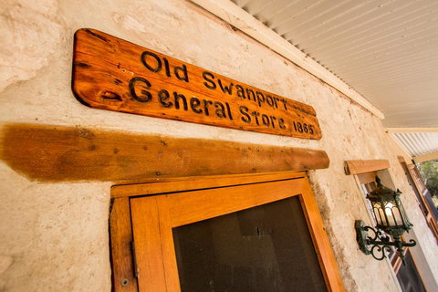 Old Swanport General Store, Swanport-Murray River - Goulburn Accommodation 1
