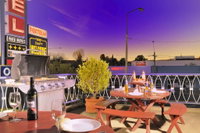 Olympia Motel