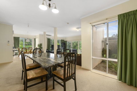 Opal Coast Villa - Goulburn Accommodation 3