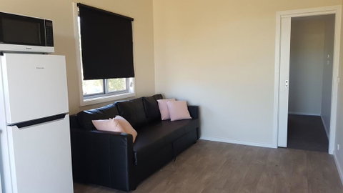Orange Grove Gardens - Goulburn Accommodation 2