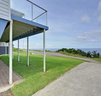 Pacific Street 28 Ocean Retreat - Goulburn Accommodation