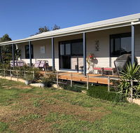 PANORAMA  Lismar Lodge - Goulburn Accommodation