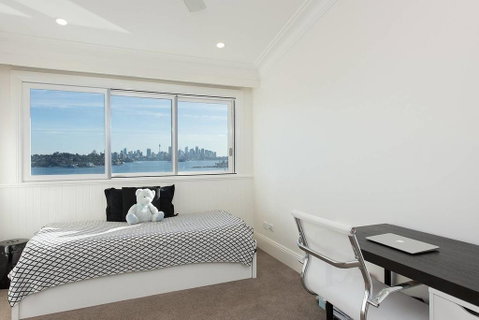 PANORAMIC HARBOUR VIEWS - Goulburn Accommodation 2