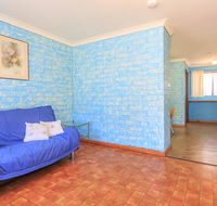 Peaceful Bay Chalet 9 - Goulburn Accommodation