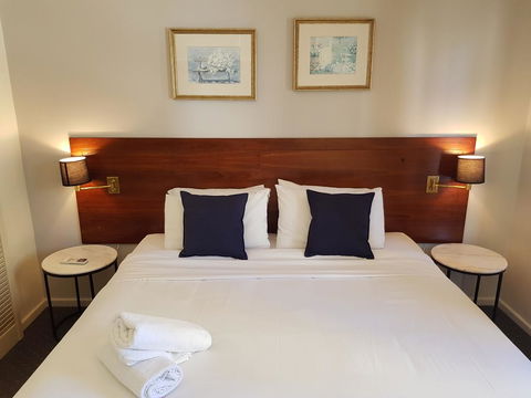 PERTH CBD APARTMENTS - Goulburn Accommodation 3