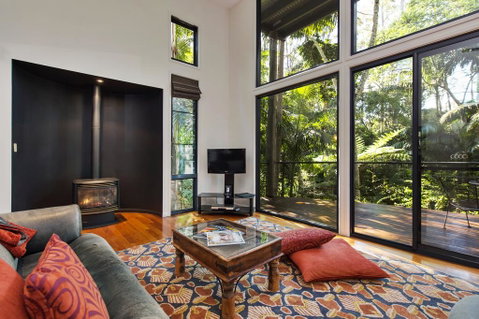 Pethers Rainforest Retreat - Goulburn Accommodation 0