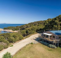 Pine Scrub Beach House - Goulburn Accommodation