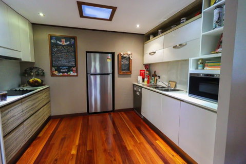 PK Illusions - Goulburn Accommodation 3