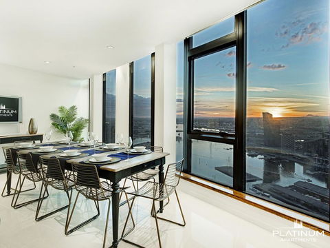 Platinum Apartments At The Victoria Rooftop Penthouse - Goulburn Accommodation 3