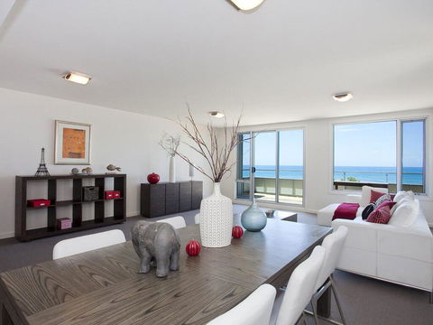 POINT GREY APARTMENT 14 - The Point - Goulburn Accommodation 2
