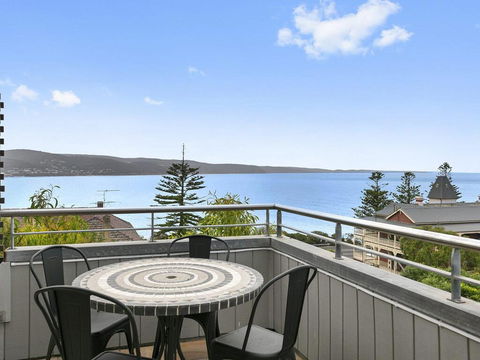 POINT GREY APARTMENT 2 - Ocean VIews With Wifi - Goulburn Accommodation 0