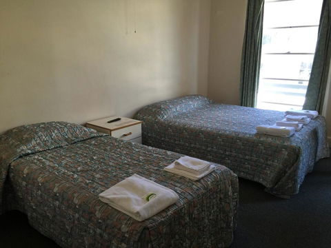 Port Macquarie Hotel - Goulburn Accommodation 1