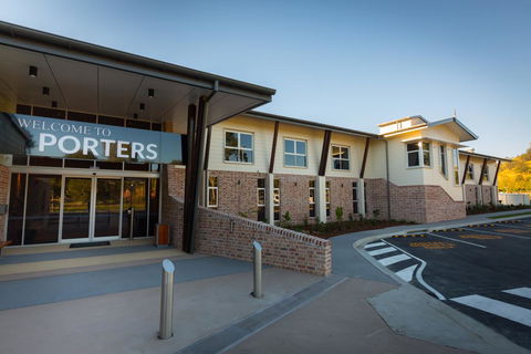Porter's Plainland Hotel - Goulburn Accommodation 0