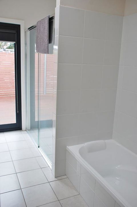 POSITION PERFECT CENTRAL INVERLOCH - Goulburn Accommodation 3