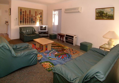 Prowse Pad - Goulburn Accommodation 1