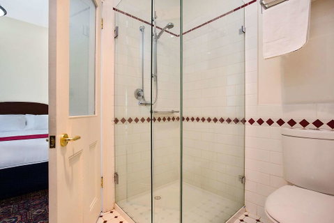 Quality Hotel Bentinck - Goulburn Accommodation 2