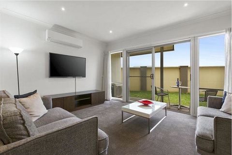Quest Sanctuary Lakes - Goulburn Accommodation 1