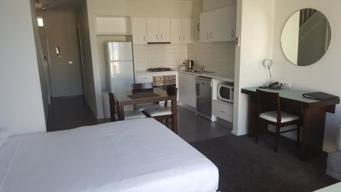 Quest Sanctuary Lakes - Goulburn Accommodation 3