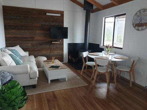 R & R On The Ravine - Goulburn Accommodation 1
