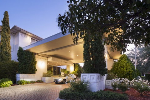 Ramada Diplomat Canberra - Goulburn Accommodation 0