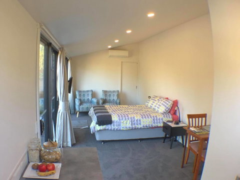 REBS B@B - Goulburn Accommodation 1