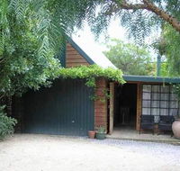 Red Brier Cottage Accommodation - Goulburn Accommodation