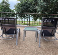 RENTAL All  inclusive Tidy Renovated Studio Apartment on The Strand Pool  - Goulburn Accommodation