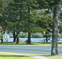 River Breeze 60 Wooli Street Yamba. Linen - Unlimited Wi-Fi Just listed.