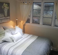 Rosslyn Cottages - Goulburn Accommodation