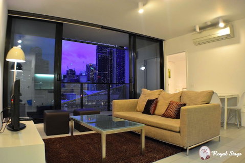 Royal Stays Apartments Melbourne - Docklands - Goulburn Accommodation 3