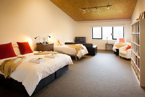 Saladin Lodge - Goulburn Accommodation 1