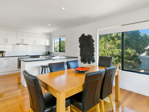 Saltwater Place - Goulburn Accommodation 2